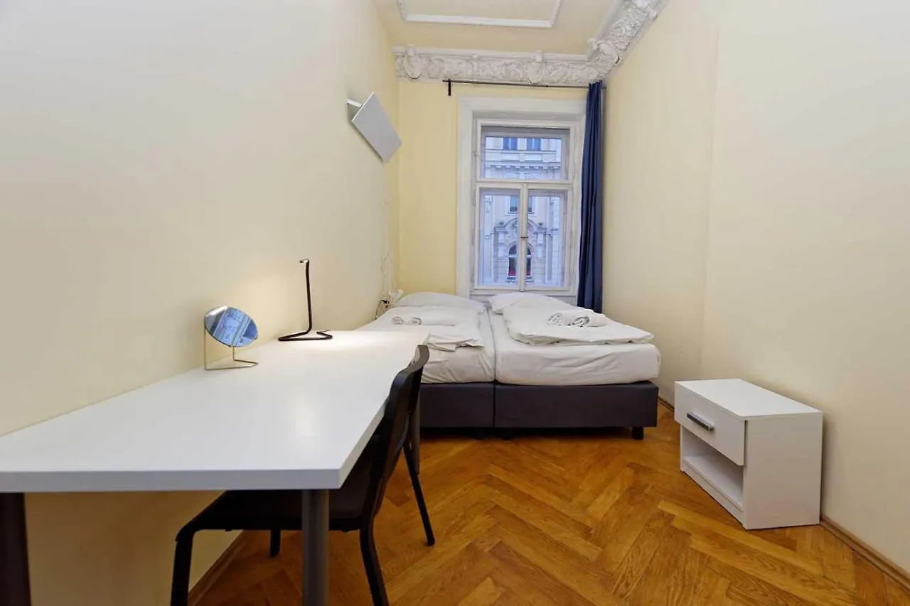 Apartments Jiriho Z Podebrad Praha